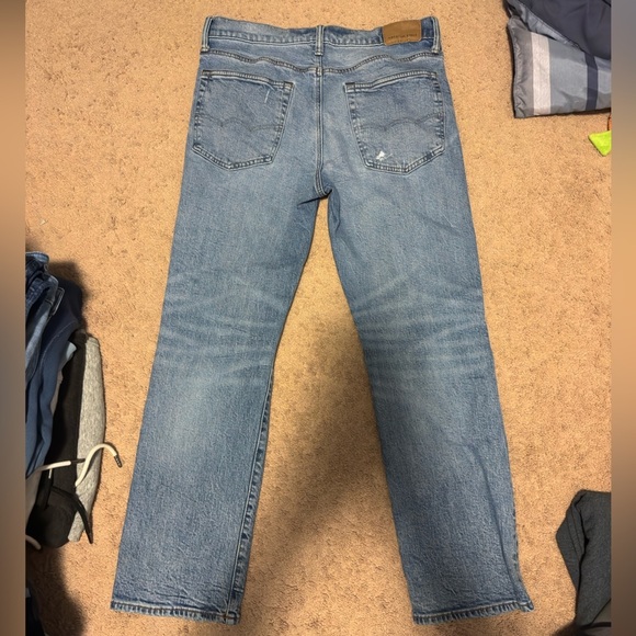 American Eagle Men’s Relaxed Straight Jeans - Picture 2 of 5